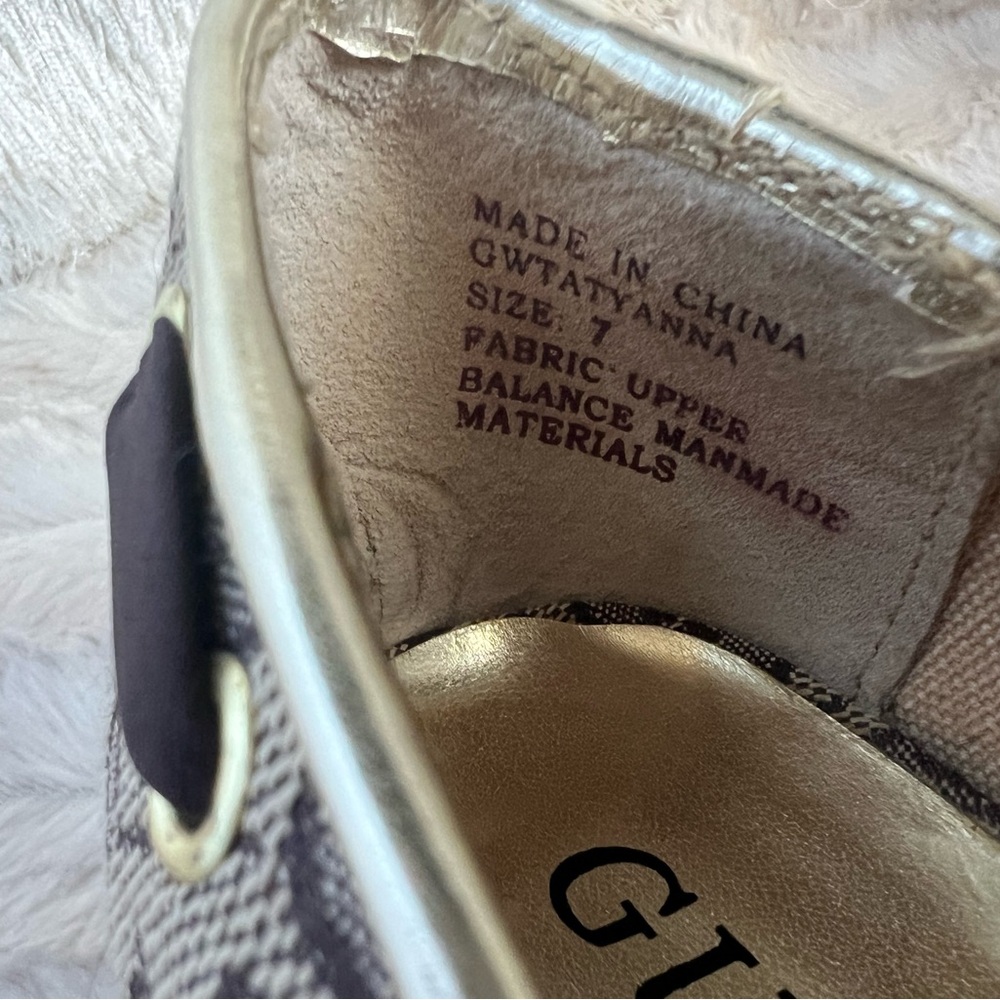 Guess Women's Wedges with Gold and Brown Accents - Picture 15 of 16